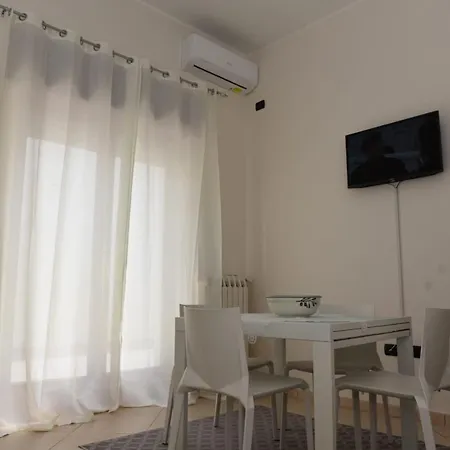 Oda ve Kahvaltı Chiara *