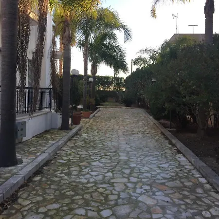 Chiara Alojamento de Acomodação e Pequeno-almoço Salice Salentino