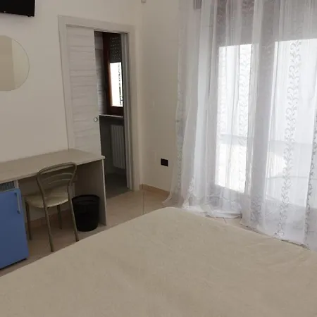 Chiara Salice Salentino